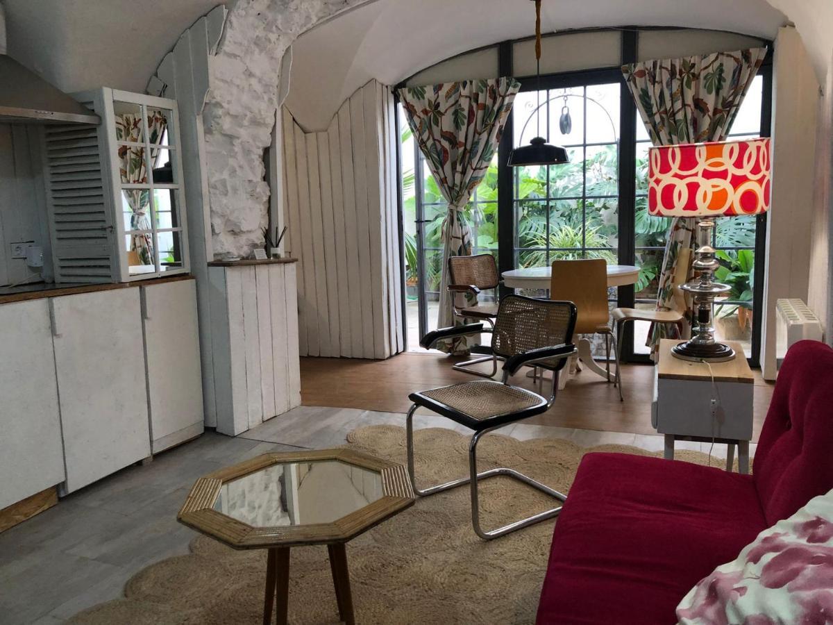 Apartamentos Tukasa Vintage Caces Zewnętrze zdjęcie